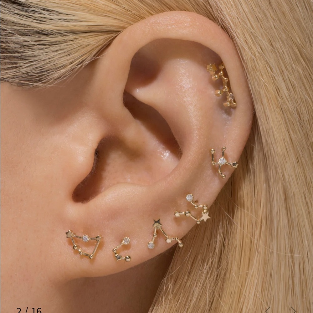 10k Zodiac Ear Climbers - Cancer and Leo